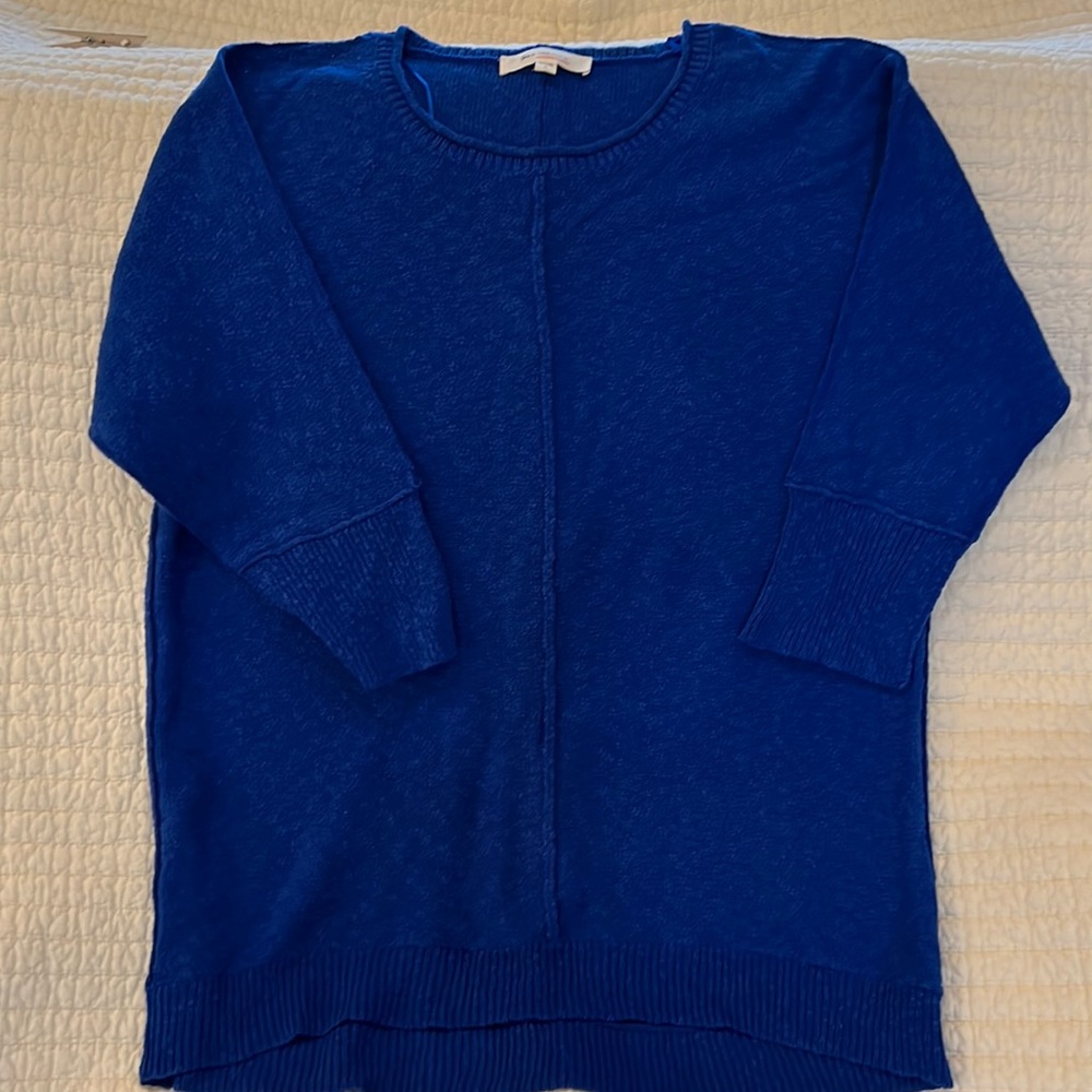 Two by Vince camuto royal blue sweater